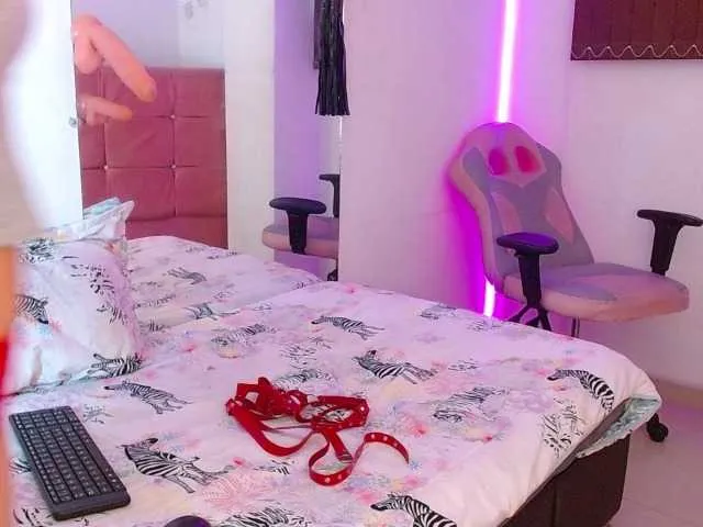 Live sex webcam photo for maribelsex303av #290340057