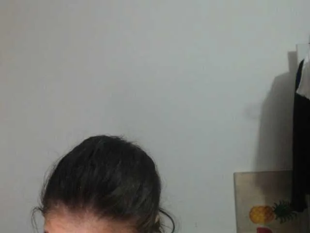 Live sex webcam photo for mariecam420 #277128084