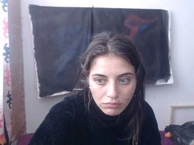 Live sex webcam photo for mariecam420 #277423224