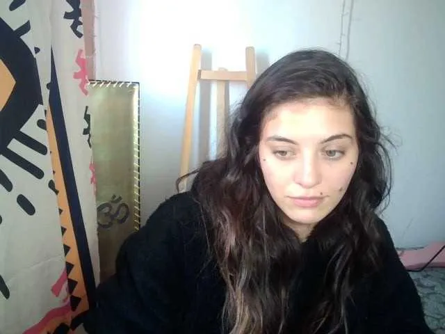 Live sex webcam photo for mariecam420 #277596155