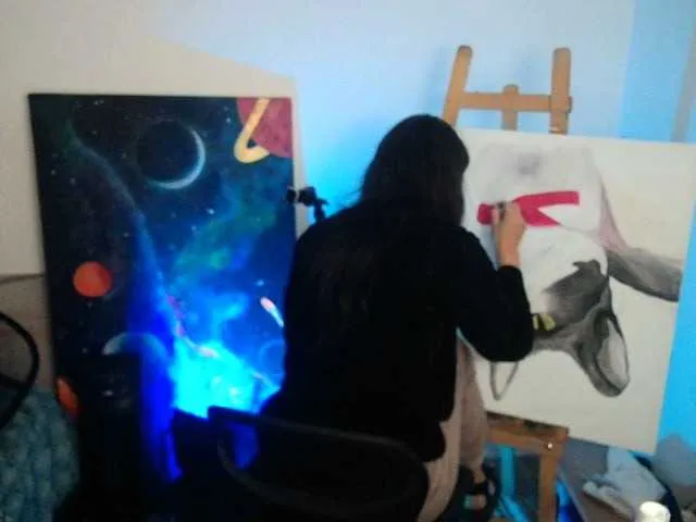 Live sex webcam photo for mariecam420 #277675162