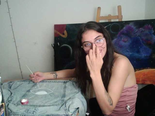 Live sex webcam photo for mariecam420 #277728122