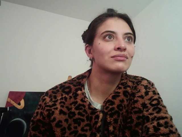 Live sex webcam photo for mariecam420 #277731374