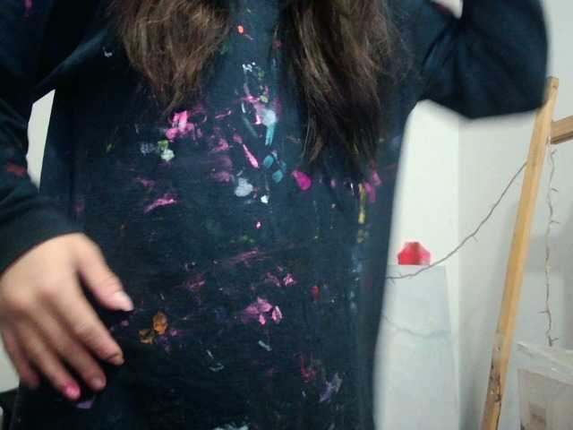 Live sex webcam photo for mariecam420 #277794389