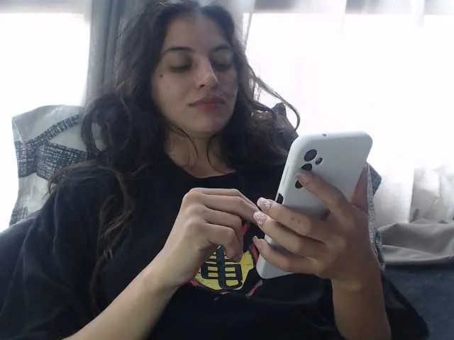 Live sex webcam photo for mariecam420 #281406221