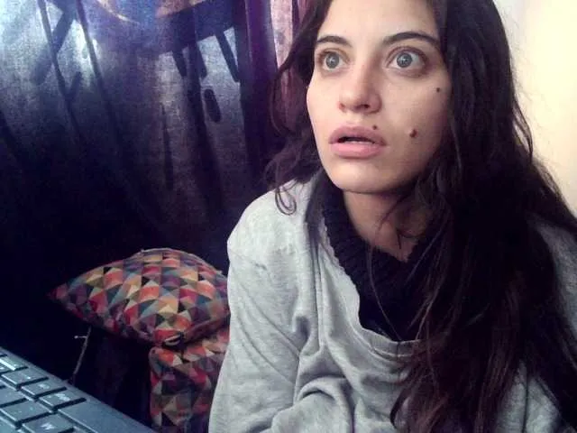 Live sex webcam photo for mariecam420 #284919872