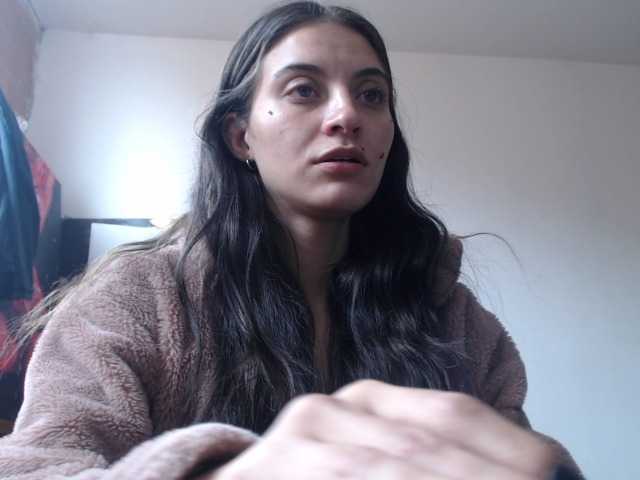 Live sex webcam photo for mariecam420 #289326848