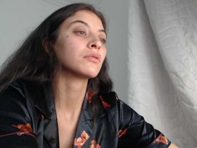 Live sex webcam photo for mariecam420 #289655991