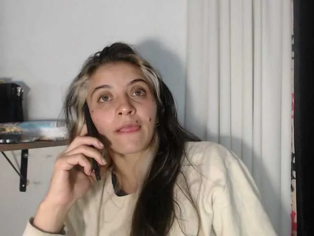 Live sex webcam photo for mariecam420 #290509538