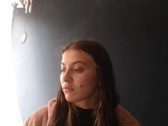 Live sex webcam photo for mariecam420 #290822245