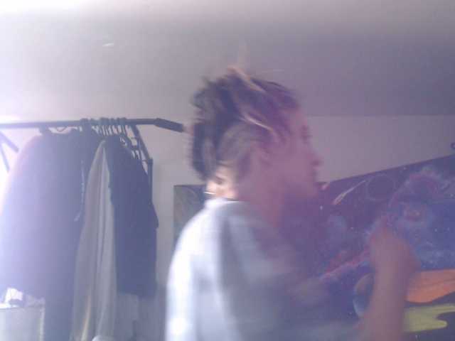 Live sex webcam photo for mariecam420 #290863086