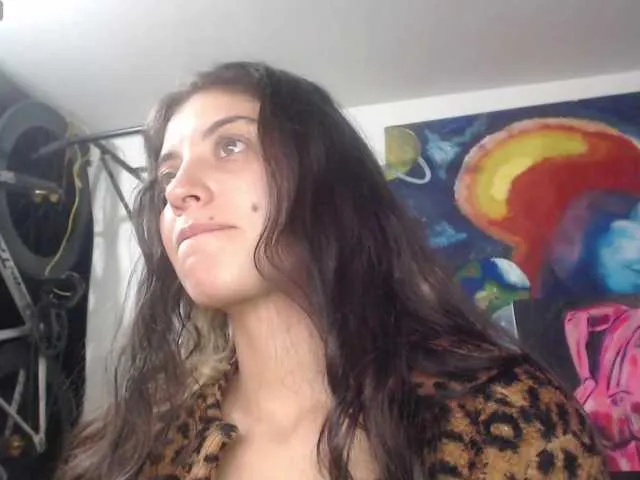 Live sex webcam photo for mariecam420 #291328627