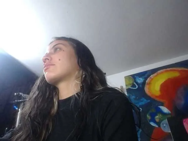 Live sex webcam photo for mariecam420 #291372212