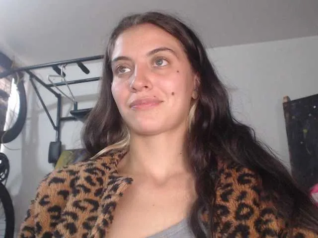 Live sex webcam photo for mariecam420 #291671305