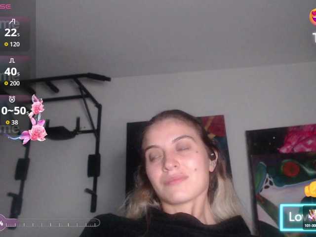 Live sex webcam photo for mariecam420 #291817235