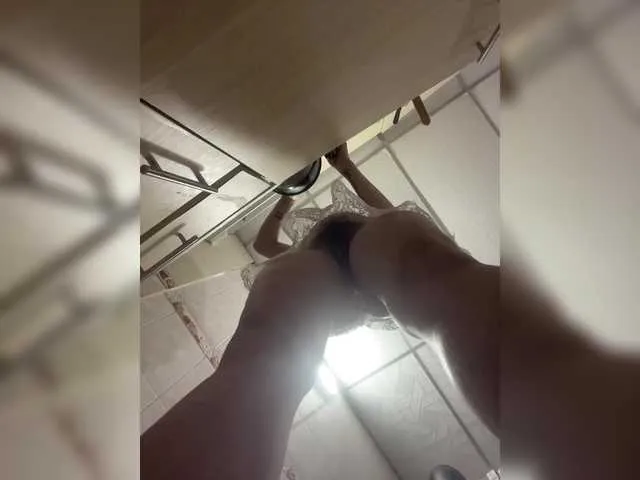 Live sex webcam photo for mariecam420 #292010730