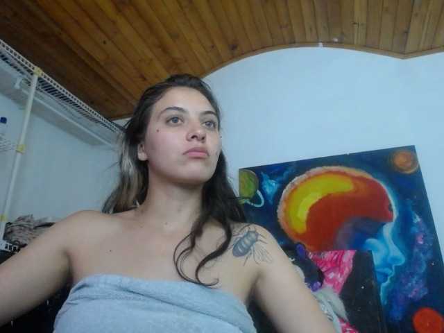 Live sex webcam photo for mariecam420 #292132312