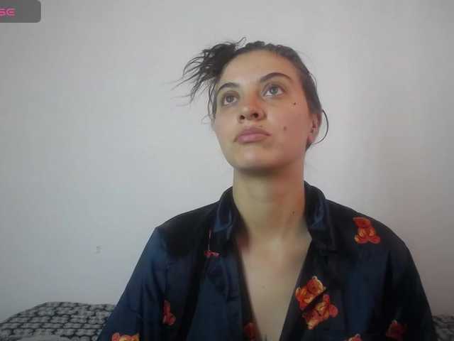 Live sex webcam photo for mariecam420 #292424566