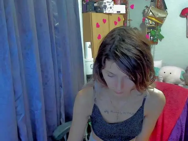 Live sex webcam photo for mariemarie03 #272172025