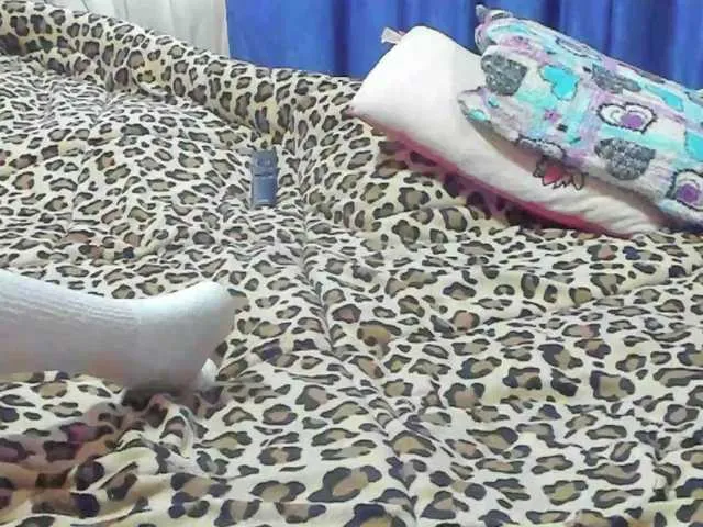 Live sex webcam photo for mariemarie03 #290367674