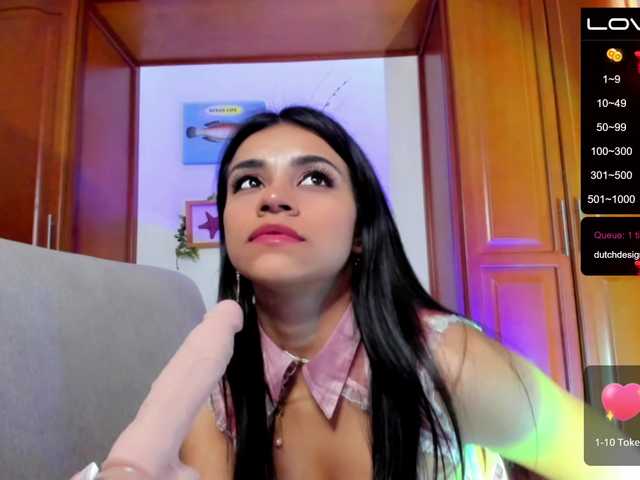 Live sex webcam photo for marilyndanger #275743394