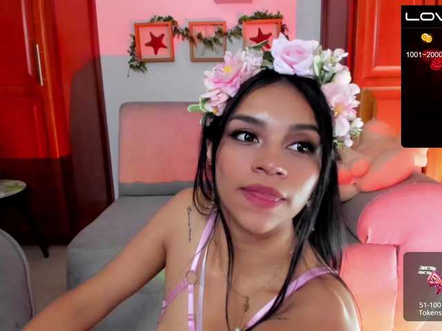 Live sex webcam photo for marilyndanger #275893103