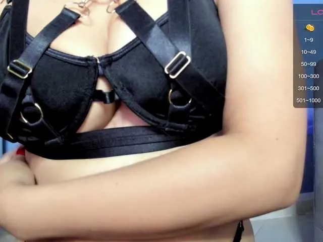 Live sex webcam photo for marilyndanger #276083260