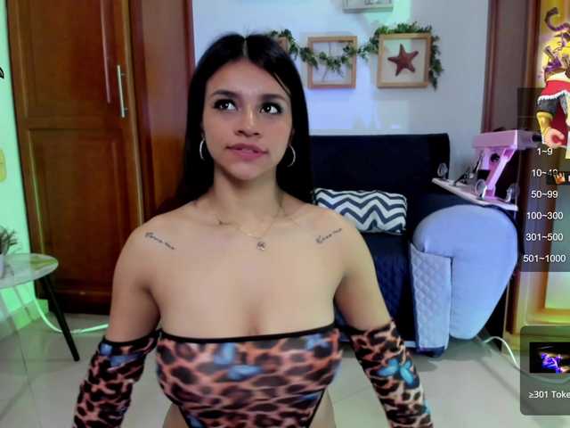 Live sex webcam photo for marilyndanger #276579993