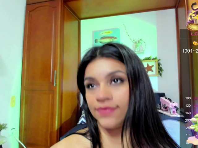 Live sex webcam photo for marilyndanger #276963112