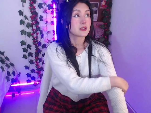 Live sex webcam photo for marilyngoodm #275624267