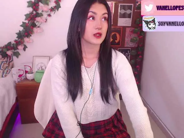 Live sex webcam photo for marilyngoodm #276508909