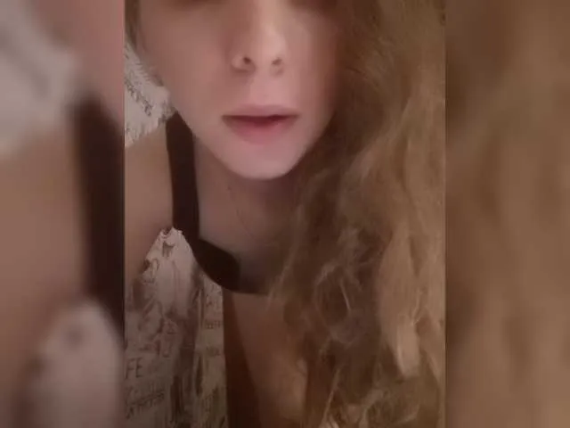 Live sex webcam photo for marisha20 #271782259