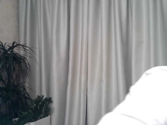 Live sex webcam photo for mariska-kiska #277691669