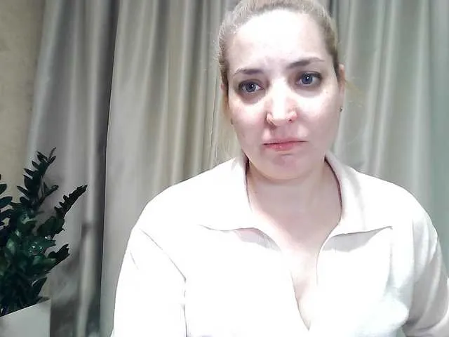 Live sex webcam photo for mariska-kiska #290904523