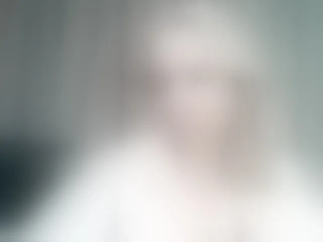 Live sex webcam photo for mariska-kiska #291735176