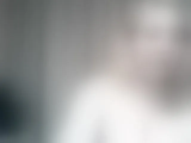 Live sex webcam photo for mariska-kiska #292839425