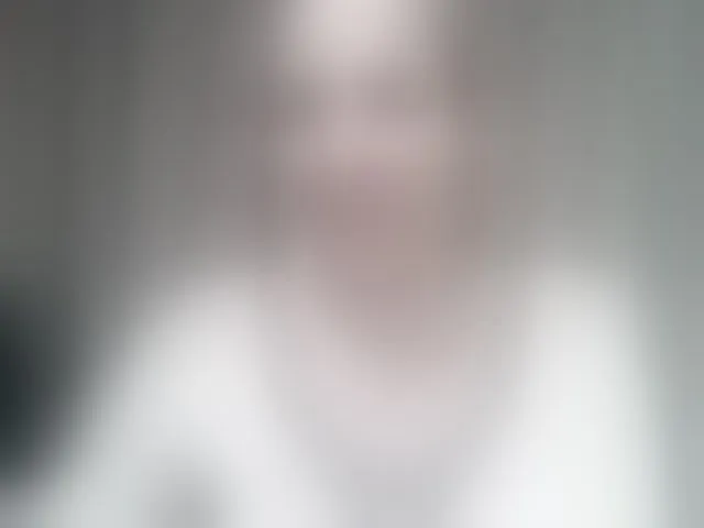 Live sex webcam photo for mariska-kiska #293028027