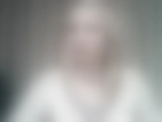 Live sex webcam photo for mariska-kiska #293060815