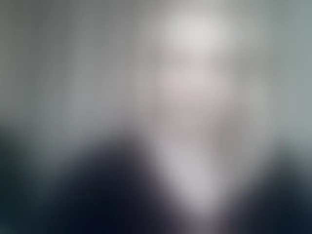 Live sex webcam photo for mariska-kiska #293072053