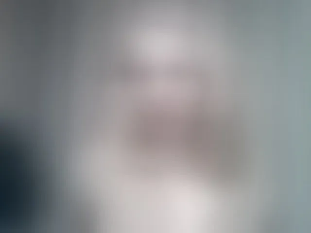 Live sex webcam photo for mariska-kiska #293078537