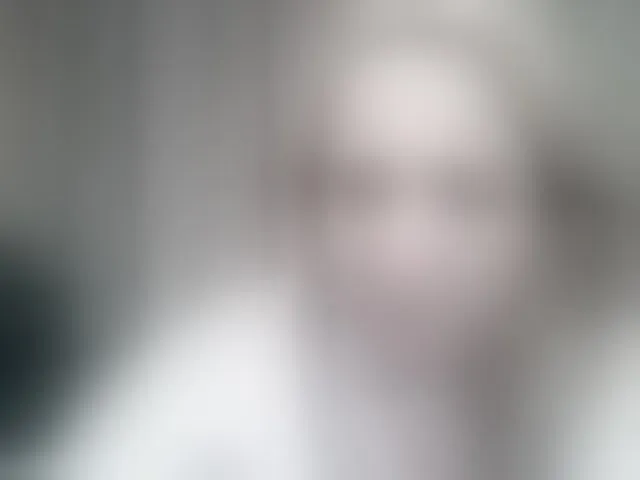 Live sex webcam photo for mariska-kiska #293129590