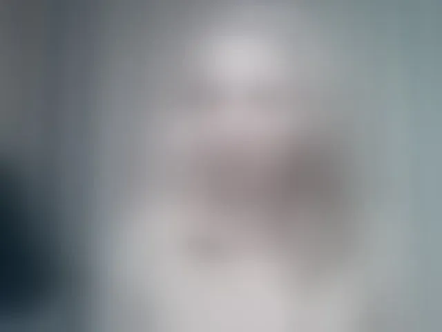Live sex webcam photo for mariska-kiska #293392755