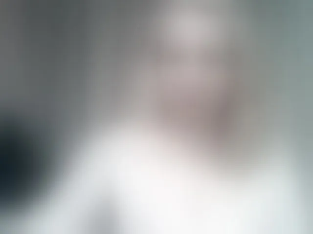 Live sex webcam photo for mariska-kiska #293624556