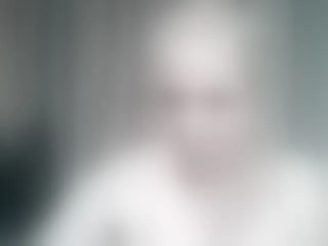 Live sex webcam photo for mariska-kiska #293817218