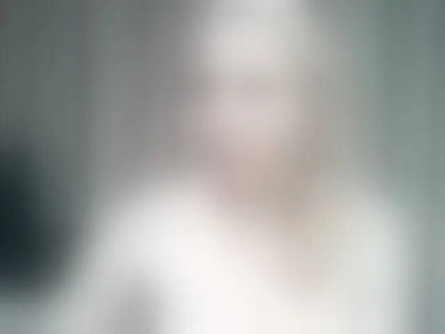 Live sex webcam photo for mariska-kiska #293863122