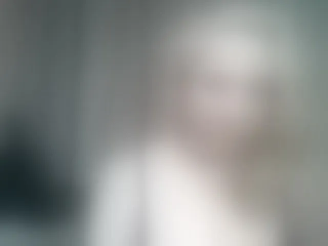 Live sex webcam photo for mariska-kiska #293944789