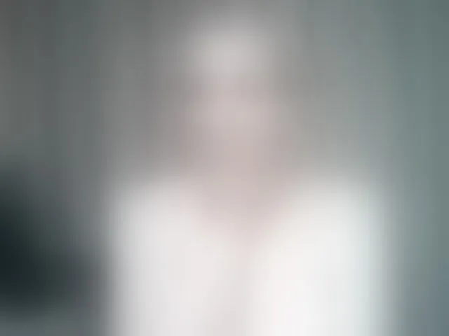 Live sex webcam photo for mariska-kiska #293993654