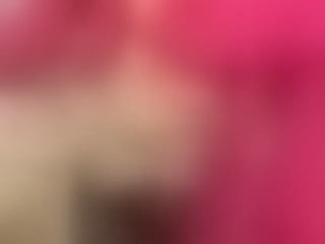 Live sex webcam photo for markAndhella #293223159