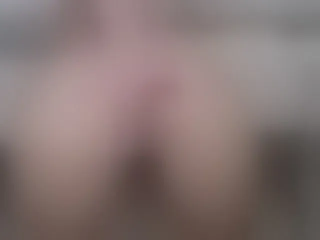 Live sex webcam photo for markuzi7 #292674310
