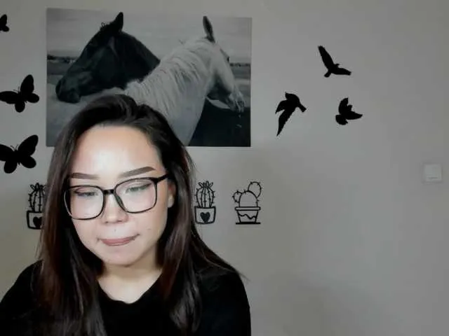 Live sex webcam photo for marmel999 #277810804